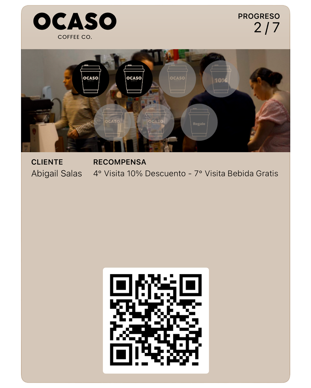 Tarjeta de lealtad de Ocaso Coffee Co., con dos sellos de siete acumulados